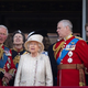 Balkon Buckinghamske palače ob jubileju brez dveh princev