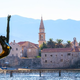 V črnogorskem hotelu množična zastrupitev s hrano. Med njimi tudi Slovenci?