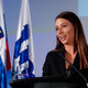 Irena Joveva pozvala k spoštovanju slovenščine na mobilnikih