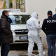 V skrivališčih mafijskega šefa našli tablete za večjo spolno moč in nabito orožje