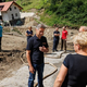 Vlada za mesec dni podaljšala ukrep čakanja na delo