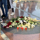 Grobari so se poklonili tragično preminulim v strelskem napadu