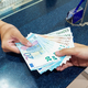Delavec prejel 92.000 evrov namesto forintov, plače noče vrniti
