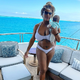 Serena Williams s poporodno fotografijo v bikinkah vzpodbuja k pozitivni samopodobi