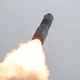 Raketa, ki je zadela Harkov, naj bi bila severnokorejska iz serije Hwasong