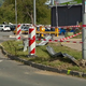 Voznik, ki je prebil ograjo in huje poškodoval pešca, vozil pod vplivom alkohola