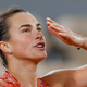 Arina Sabalenka zaradi poškodbe odpovedala Wimbledon