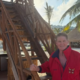David Hasselhoff na letališču v invalidskem vozičku: Čaka me operacija kolena