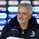 Mourinho v svojem slogu: Začetno enajsterico zbiram z metanjem kovancev
