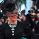 Helen Mirren v Cannesu pozornost ukradla z več kot 400 karati