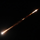 Izrael zadel več orožarskih tovarn, Iran odgovoril s hiperzvočnimi raketami