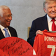 Ronaldo poslal Trumpu podpisan dres s posebnim sporočilom