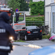 Na bavarskem z avtom v množico, ranil tudi petletno deklico