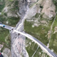 100-metrski plaz zablokiral cesto v Dolomitih