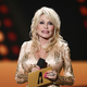 Dolly Parton nekaj časa ne bo pisala glasbe: Tega si zdaj ne morem privoščiti