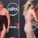 Veter Lindsey Vonn razprl obleko, na pomoč priskočila sestra