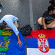 Vučić pomilostil žensko, ki je zapeljala v skupino protestnikov