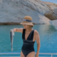 Halle Berry navdušila oboževalce: Med dopustovanjem lovi ribe