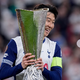 Konec edinstvene ere: Son po desetletju zapušča Tottenham