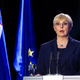 Predsednica odlikovala britanskega kirurga slovenskih korenin