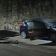 Pred domačo hišo že drugič zažgali avto opozicijskega poslanca