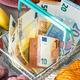 Hrvaška bo še zrezala cene osnovnim izdelkom: cenejše plenice, olje, sladkor ...