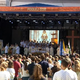 Letošnji moto Festivala Stična mladih: Poglejmo z ekranov gor, okoli sebe