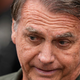 Bolsonaro v bolnišnici: zaradi napadov kolcanja nehal dihati, sledilo bruhanje
