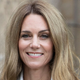 Princesa Catherine presenetila kot plavolaska