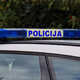 Pogojna kazen za pijanega duhovnika, ki je z neregistriranim motorjem trčil v BMW