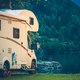 Pred prazniki opozorila: vožnja z avtodomom zahteva posebno previdnost