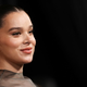 Hailee Steinfeld objavila prve fotografije svoje prvorojenke