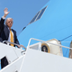 Delegacija vplivnih in bogatih: kdo se je vkrcal na let za Peking?