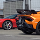 Nenavaden prizor: kaj ferrari SF90 stradale počne v Lamborghinijevi tovarni?