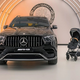 Mercedesovi otroški vozički: luksuz za najmlajše z oznako AMG