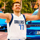 To je znesek, ki ga je na dražbi dosegel Dončićev Porsche ...