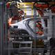 BMW-jeva revolucija v Münchnu: tovarno prevzela umetna inteligenca in 2.000 robotov