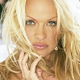 "Svetovno znanega igralca sem zalotila v TROJČKU in nisem si mogla pomagati ..." (izpoved Pamele Anderson)
