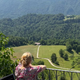 Turisti navdušeno prikimavajo – ta gostilna ima najlepši razgled v vsej Sloveniji! (FOTO)