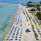 Turistka na plaži v Dalmaciji razburila domačine: "Ne razumem, kako lahko kdo misli, da je takšno vedenje primerno"