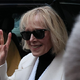 Kolumnistka od Trumpa zahtevala deset milijonov dolarjev odškodnine, dobila jih je 83