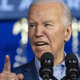 Biden pozval k zvišanju carin na kitajsko jeklo in aluminij