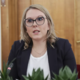 Predstavniki prehranske verige z ministrico o cenah hrane