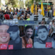 Izrael obstal: Ob obletnici napada poklon z minuto molka, komemoracijami in protesti