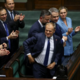 Tusk pričakovano dobil zaupnico