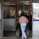 Čez slaba dva tedna bo zaživel prispevek za dolgotrajno oskrbo