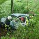 93-letnik zapeljal s ceste, trčil v drevo in umrl