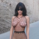 Bianca Censori znova šokirala z drznim videzom: Tokrat javnost buri na Instagramu
