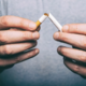 Se bodo cigarete podražile? Evropska komisija za občutno višje trošarine