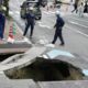 Popravilo štiri metre dolge luknje v cesti v enem dnevu? Na Japonskem je vse mogoče